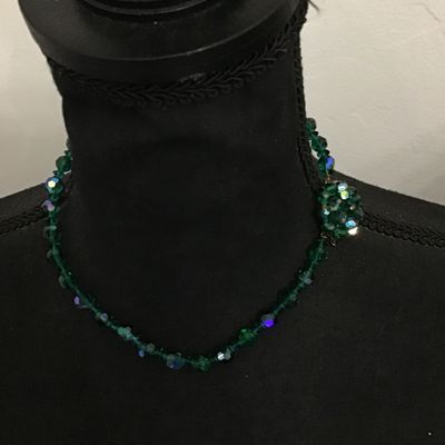 Aurora Borealis Green Vintage Necklace