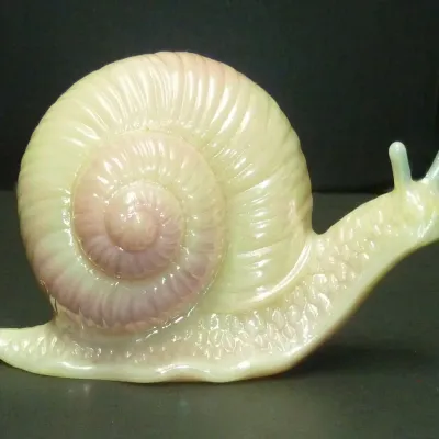 Fenton "UV GLOW" art glass snail