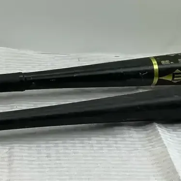Easton Black Magic Aluminum Bats