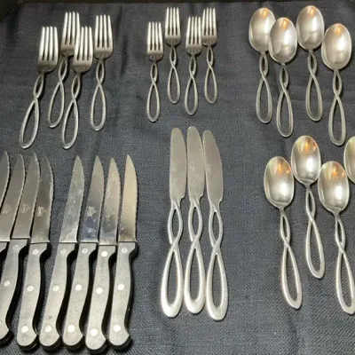 Cambridge Twist Flatware Set