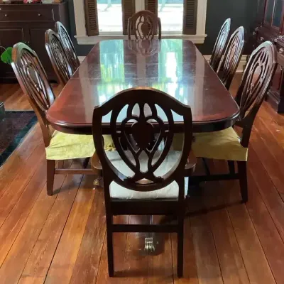 Traditional Mahogany Dining Set