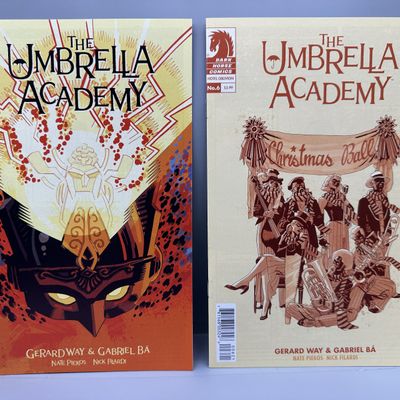 Dark Horse Comics The Umbrella Academy: Hotel Oblivion #6 (2019) - lot of 2 - Includes Cover A and Cover B Variant