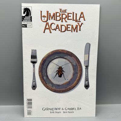 Dark Horse Comics The Umbrella Academy: Hotel Oblivion #1 (2018) - Gerard Way and Gabriel Ba - Volume 3 debut