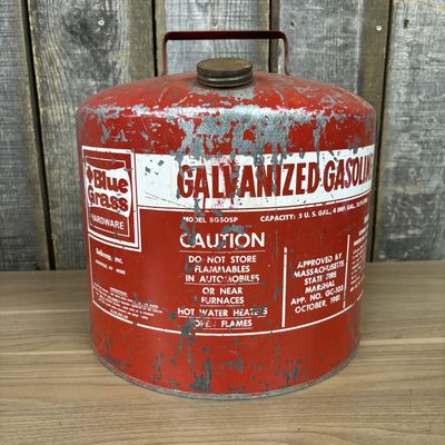 Blue Grass Hardware Belknap Inc. 5 Gallon Galvanized Steel Gasoline Can