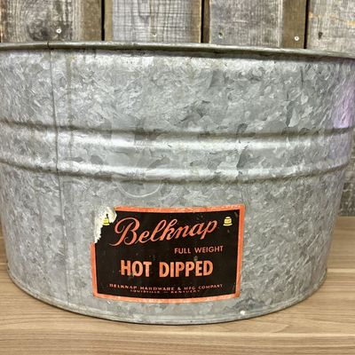 Belknap Galvanized Steel Hot Dipped Round Wash Tub