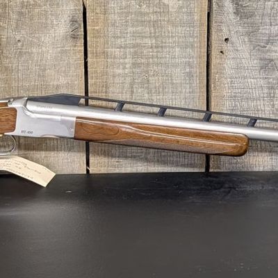 Browning BT-100 Stainless 12-Gauge Single-Barrel Trap Shotgun with Case and Accessories