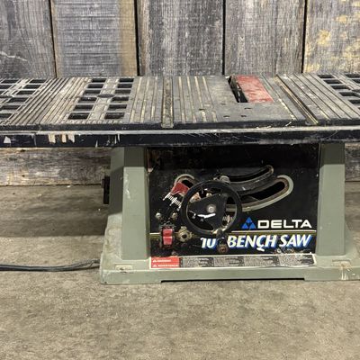 Delta 10 Inch Bench Saw Model 36-546 Type 2