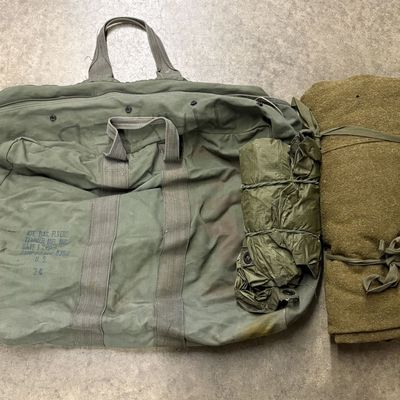 A Group of US Military Equipment Including a Flyers Kit Bag Dated 1988