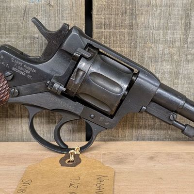 Russian Nagant Model 1895 Seven-Shot Gas-Seal Revolver