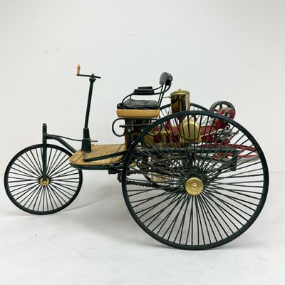 Scale Model of the 1886 Benz Patent-Motorwagen