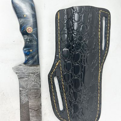 DAMASCUS STEEL CLEAVER WITH RESIN HANDLE