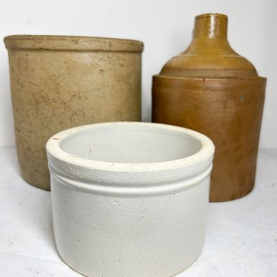 THREE AMERICAN STONEWARE UTILITY VESSELS