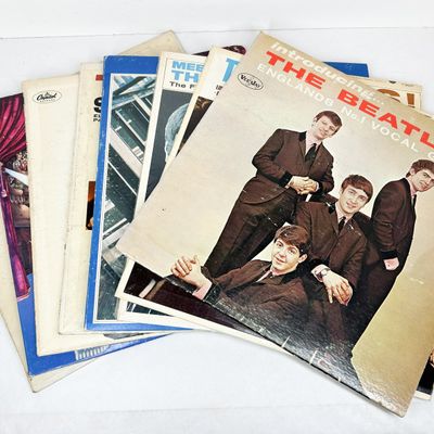 VEE-JAY AND CAPITOL BEATLES VINYL LP COLLECTION