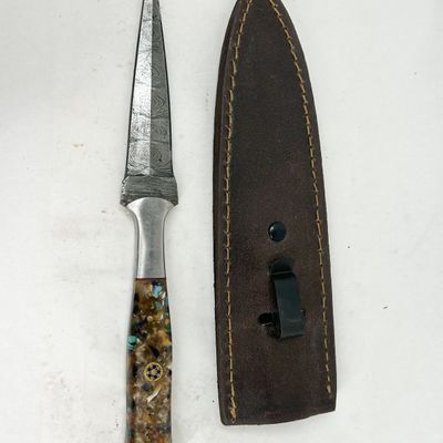 DAMASCUS STEEL DAGGER WITH COMPOSITE HANDLE