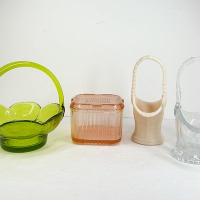 VINTAGE ASSORTED COLORED GLASS COLLECTION