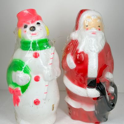 EMPIRE PLASTIC BLOW MOLD PAIR 1968