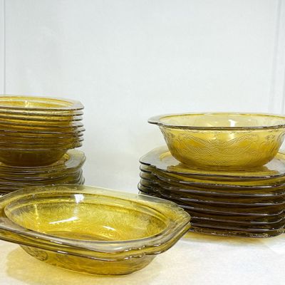 FEDERAL MADRID AMBER GLASS TABLEWARE