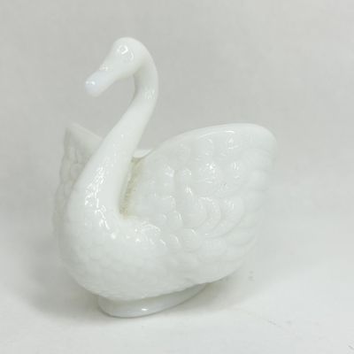 IMPERIAL MILK GLASS SWAN BOWL