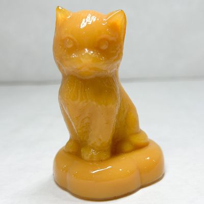 BOYD YELLOW SITTING KITTEN ON PILLOW