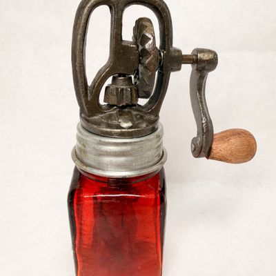 DAZEY CHURN & MFG CO RED GLASS BUTTER CHURN