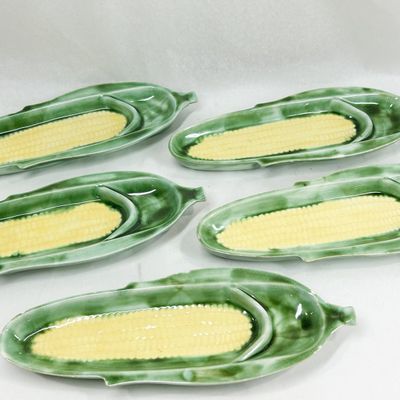 SET OF MAJOLICA STYLE CERAMIC CORN DISHES