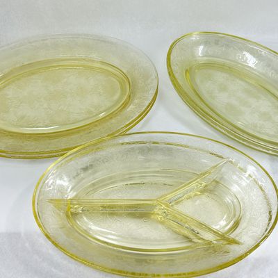 JEANNETTE YELLOW POINSETTIA DEPRESSION GLASS COLLECTION