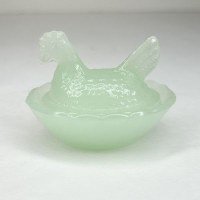 MINIATURE JADEITE GLASS HEN ON NEST