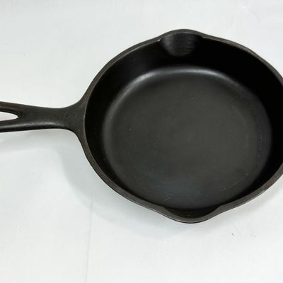 WAGNER WARE CAST IRON SKILLET
