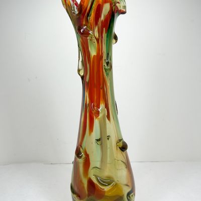 MID-CENTURY MODERN ART GLASS VASE