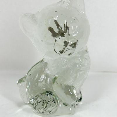 CLEAR GLASS SITTING KITTEN FIGURINE