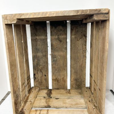 STANDARD BOX CO. WOODEN SLAT CRATE