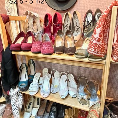 Sale Photo Thumbnail #125