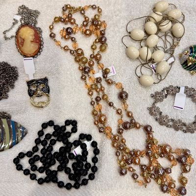 Sale Photo Thumbnail #341