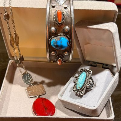Sale Photo Thumbnail #13