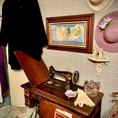 Sale Photo Thumbnail #592