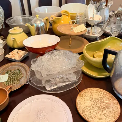 Red Wing Pottery, McCoy, Frankoma Pottery, Russel Wright