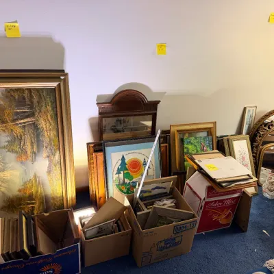 Estate sale photo