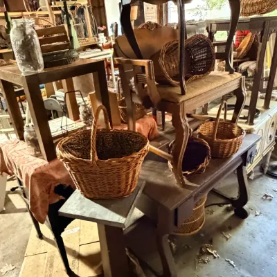Primitive • Farmhouse • Cabin