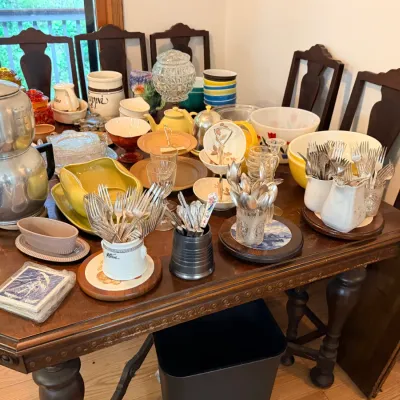 Red Wing Pottery, McCoy, Frankoma Pottery, Russel Wright