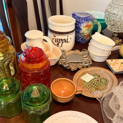 Red Wing Pottery, McCoy, Frankoma Pottery, Russel Wright