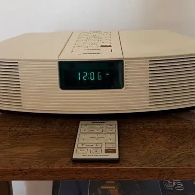 Bose Wave Radio W/ Remote