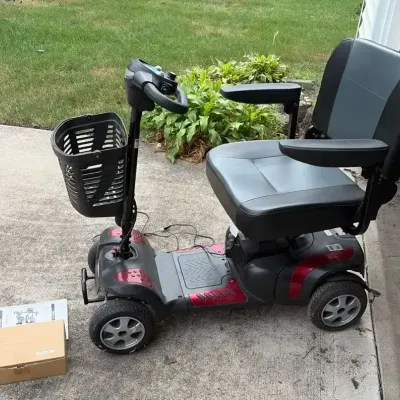 Phoenix HD4 Electric Scooter by Drive