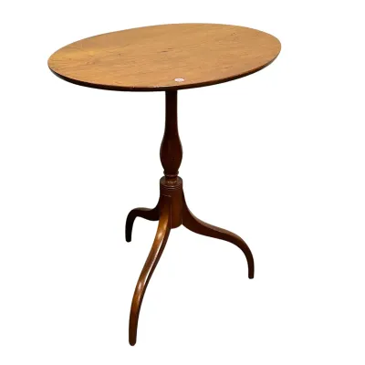 Sale Photo Thumbnail #242: NEW ENGLAND FEDERAL SPIDER LEG CANDLESTAND
