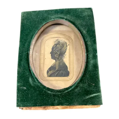 Sale Photo Thumbnail #235: 19TH C SILHOETTE PORTRAIT WITH GILT DETAILING