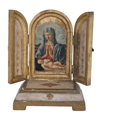 Sale Photo Thumbnail #264: ITALIAN FLORENTINE WOOD TRIPTYCH MADONNA MUSIC BOX