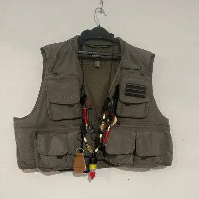 Simms Fly Fishing Vest With Multiple Pockets & Beaded Lanyard With Fishing Tools
