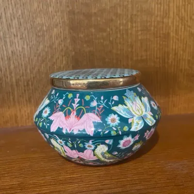 Ceramic Floral Patterned Candle