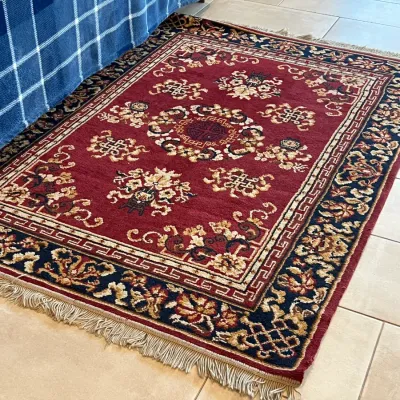 Area rug