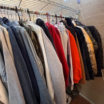 Sale Photo Thumbnail #169