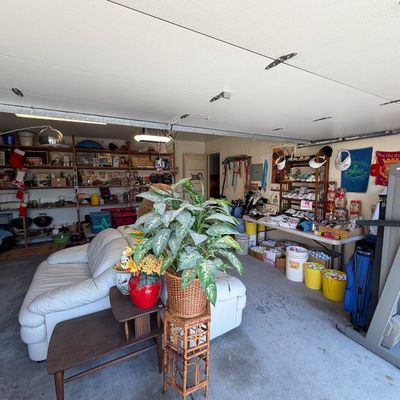 Sale Photo Thumbnail #642